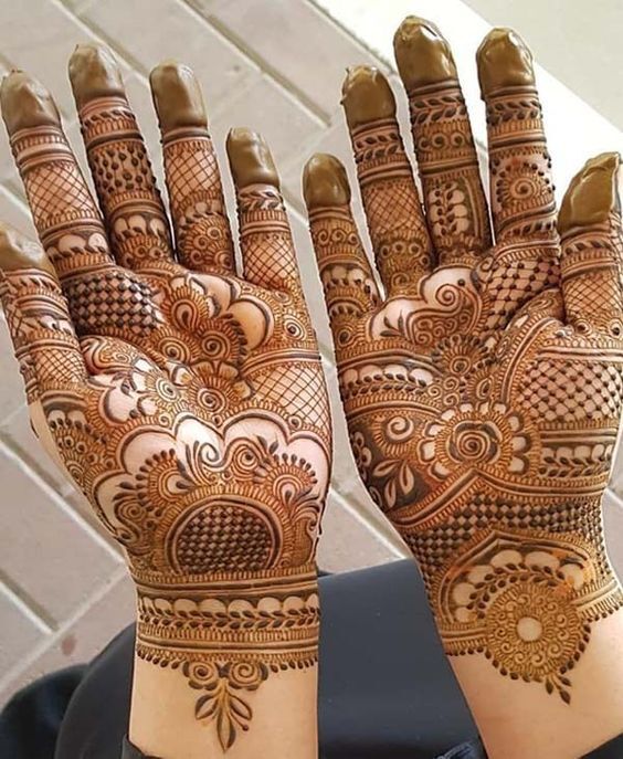 Bk Mehndi Art : Bridal mehandi artist in Delhi.